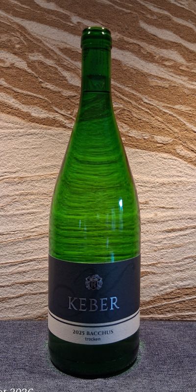 <br>Artikel-Nr.: 2<br>2025  Bacchus Qualitätswein  trocken 1,0l<br>